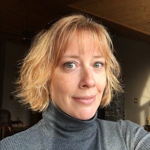 Meet your Posher, Caryn